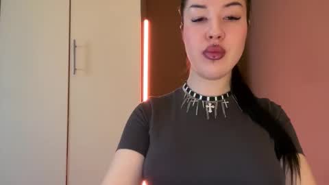 Margo online show from November 15, 8:00 am