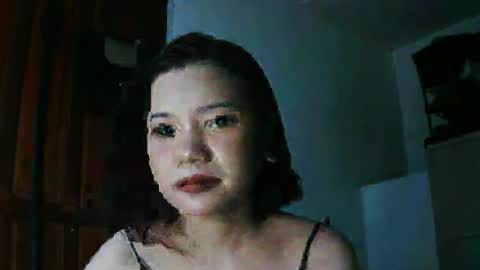 Snapshot of urdirty_slut_rebecca chatting on April 3, 10:41 pm urdirty_slut_rebecca online show from April 3, 10:41 pm