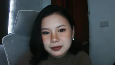 Snapshot of urdirty_slut_rebecca chatting on May 3, 12:38 am urdirty_slut_rebecca online show from May 3, 12:38 am