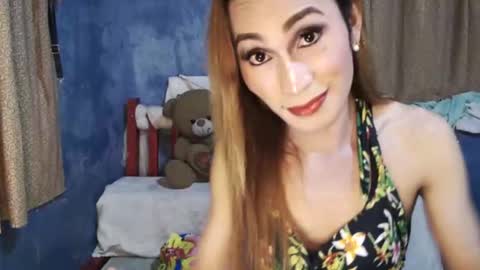 Snapshot of urdream_angela chatting on April 18, 12:09 pm Hot Angel online show from April 18, 12:09 pm