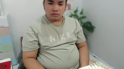 ure_fattytoy143 online show from January 12, 10:42 am