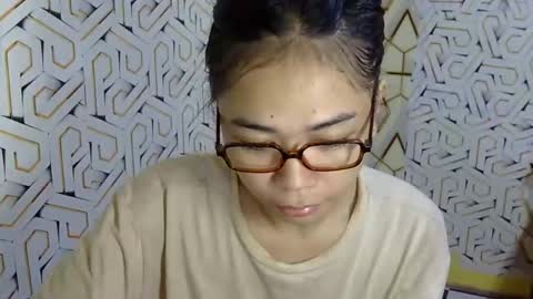ayumi reacher online show from March 18, 7:22 am