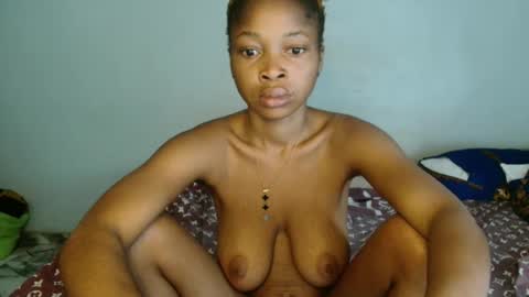 urflirtydoll online show from April 12, 8:30 am