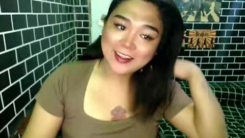 Snapshot of urgirl_dimple chatting on September 27, 3:39 pm Dimple online show from September 27, 3:39 pm