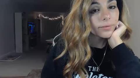 Snapshot of urgoddessmarla chatting on October 9, 3:15 am Goddess Marla online show from October 9, 3:15 am