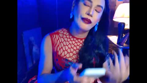 queen norelle online show from February 6, 6:11 pm