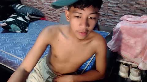 urhardfucker_joseph online show from March 20, 8:52 am