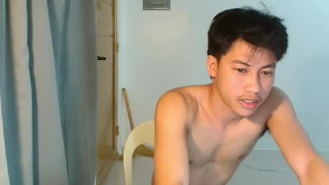 Snapshot of urhot_jules chatting on March 5, 6:26 pm erwin online show from March 5, 6:26 pm