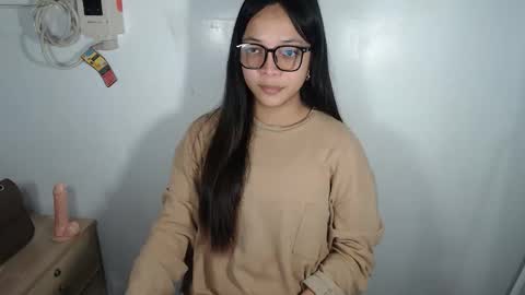 urhotangela online show from February 13, 7:26 am