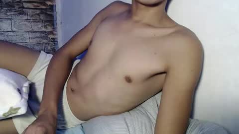 urhotasian_xxx online show from October 26, 3:45 am