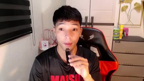 Ethan online show from April 2, 4:15 pm