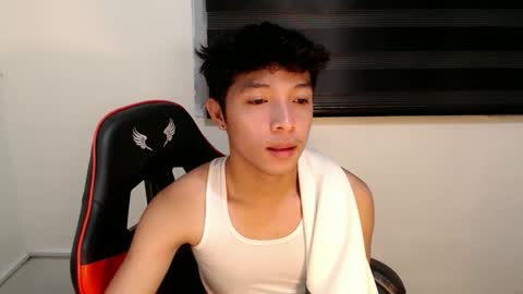 Ethan online show from June 7, 4:22 pm