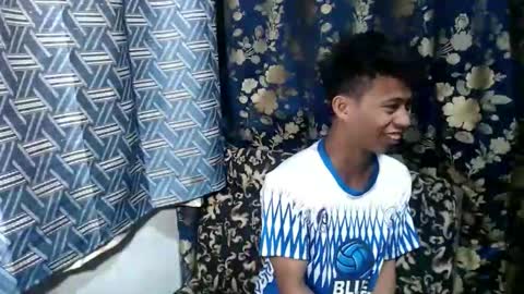 richard online show from February 5, 4:28 am