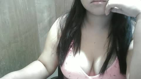 urhotm0m453 online show from January 15, 9:14 am