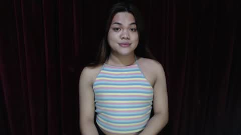 urhottie_bella online show from May 24, 5:07 pm