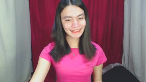 Snapshot of urhottiest_katey chatting on December 7, 9:28 am Katey online show from December 7, 9:28 am