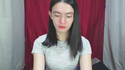 Snapshot of urhottiest_katey chatting on December 11, 7:53 am Katey online show from December 11, 7:53 am