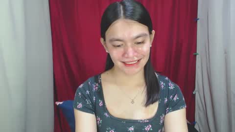 Snapshot of urhottiest_katey chatting on January 10, 8:15 pm Katey online show from January 10, 8:15 pm