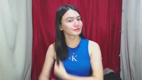 Snapshot of urhottiest_katey chatting on February 3, 6:49 pm Katey online show from February 3, 6:49 pm