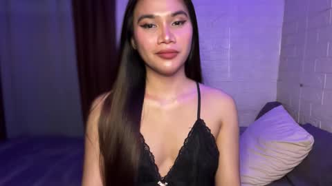 Snapshot of urhottylicious_cum chatting on May 23, 1:59 pm urhottylicious_cum online show from May 23, 1:59 pm