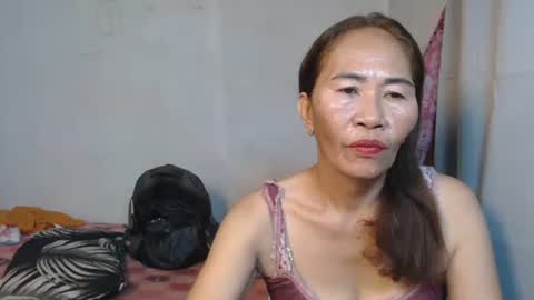 urhotvivian11 online show from October 3, 1:57 am