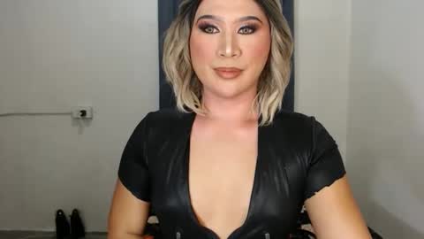 Zoe online show from January 17, 11:27 am