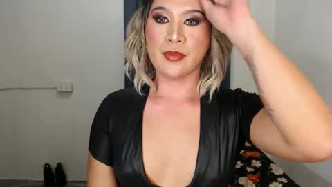 Zoe online show from January 17, 2:50 pm