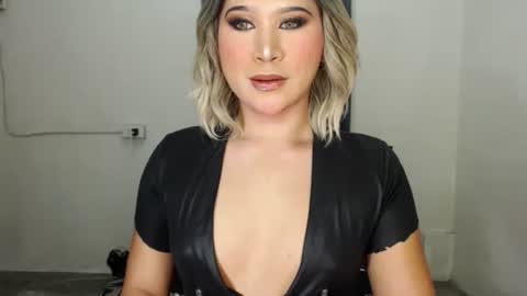 Zoe online show from February 1, 10:59 am