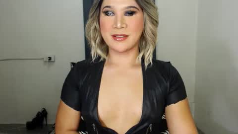 Zoe online show from February 13, 11:28 am