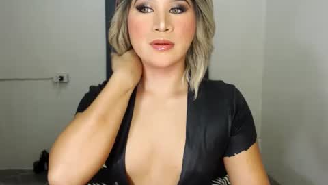 Zoe online show from February 16, 11:16 am