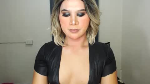 Zoe online show from February 28, 10:50 pm