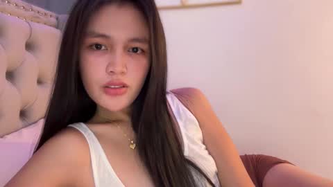 Amira online show from November 25, 2:00 am