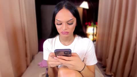 jhaii online show from February 19, 2:23 pm