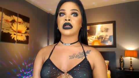 Snapshot of urmajestytyra chatting on April 26, 12:52 am UrMajestyTyra online show from April 26, 12:52 am