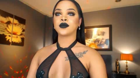 Snapshot of urmajestytyra chatting on April 27, 12:41 am UrMajestyTyra online show from April 27, 12:41 am