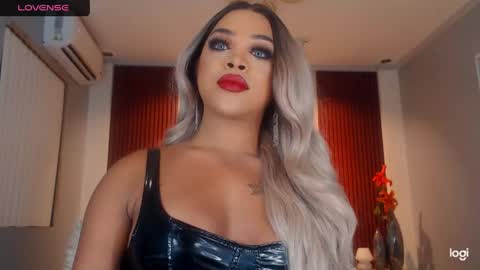Snapshot of urmajestytyra chatting on June 8, 4:07 pm UrMajestyTyra online show from June 8, 4:07 pm