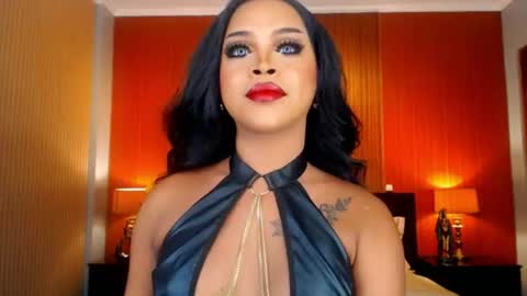 Snapshot of urmajestytyra chatting on July 5, 12:17 am UrMajestyTyra online show from July 5, 12:17 am