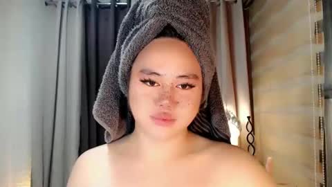 Snapshot of urnaughty_ceciliaxxx chatting on October 8, 2:36 pm cecilia online show from October 8, 2:36 pm