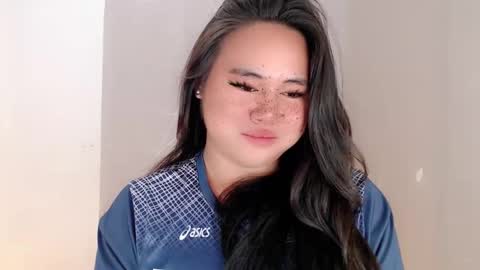 Snapshot of urnaughty_ceciliaxxx chatting on February 10, 12:15 am cecilia online show from February 10, 12:15 am