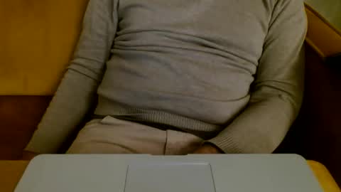 Snapshot of uropportunity chatting on October 23, 6:28 pm Dutchsoftie online show from October 23, 6:28 pm