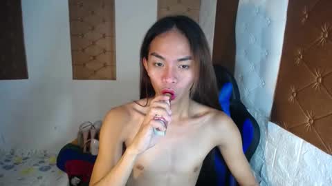 Snapshot of urpinay_cassy chatting on January 21, 9:35 am urpinay_cassy online show from January 21, 9:35 am