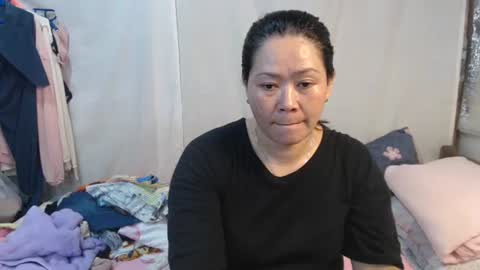 Snapshot of urpinay_singlemother chatting on July 12, 10:50 am urpinay_singlemother online show from July 12, 10:50 am