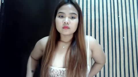 Snapshot of urpinaycutie chatting on January 21, 2:37 pm urpinaycutie online show from January 21, 2:37 pm
