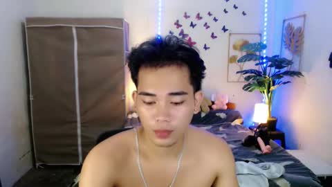 Snapshot of urpinoy_cummer chatting on April 1, 7:31 am urpinoy_cummer online show from April 1, 7:31 am