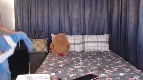 Snapshot of urpinoyasianx chatting on January 29, 12:54 am Mel online show from January 29, 12:54 am