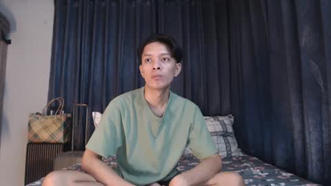 Snapshot of urpinoyasianx chatting on January 30, 2:15 pm Mel online show from January 30, 2:15 pm