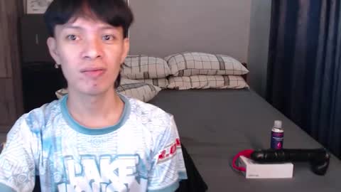 Snapshot of urpinoyasianx chatting on September 25, 11:47 am Mel online show from September 25, 11:47 am