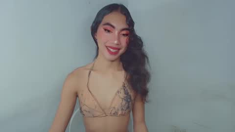 urpretty_mistake online show from February 21, 4:24 am