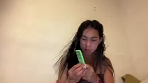 Snapshot of urpretty_mistake chatting on July 13, 9:45 am urpretty_mistake online show from July 13, 9:45 am