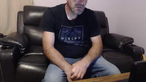 Snapshot of urslav75 chatting on October 7, 5:37 am urslav75 online show from October 7, 5:37 am